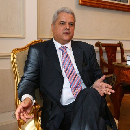 Mostenitorul matusii Tamara vrea din nou la razboi