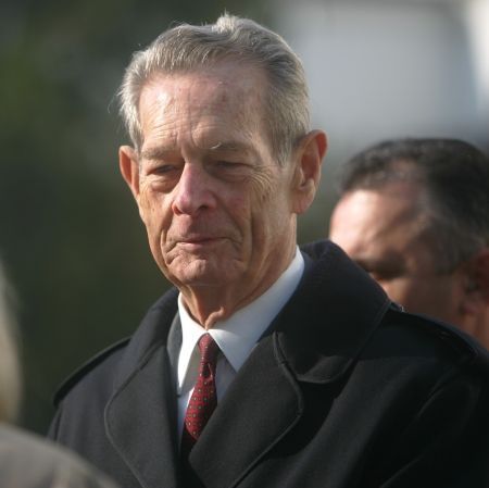 Mihai I: "Carol ar fi trebuit sa fie ucis"