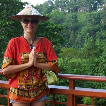 Dana Savuica, fascinata de Indonezia