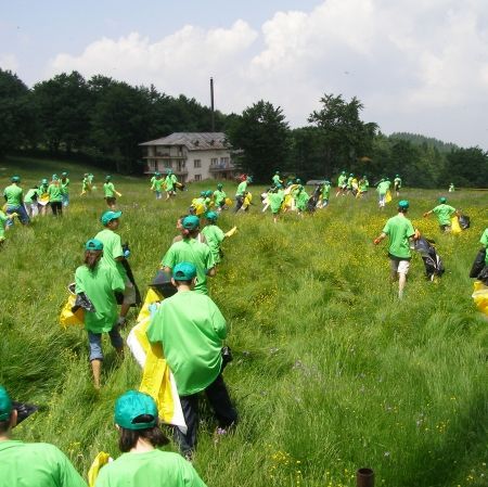 Elevii pot castiga premii salvand natura