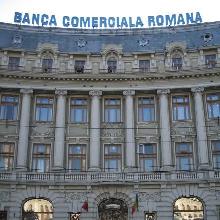 Profitul BCR creste cu 8% in primul semestru