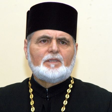 Scandalul "Hotie la Teologie": decanul si-a dat demisia