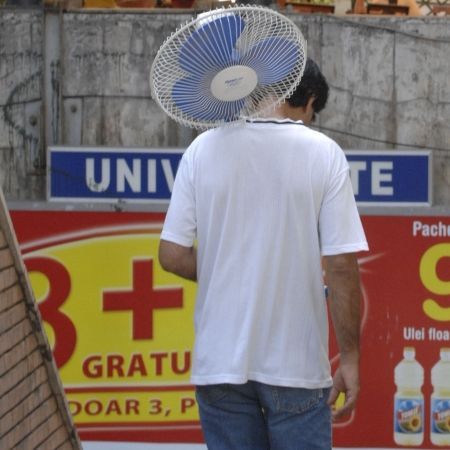 Viata se muta noaptea