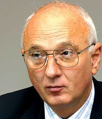 Dan Radu Rusanu, the puppeteer master at PNL