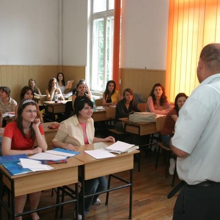 Un dezastru: liceul fara examen