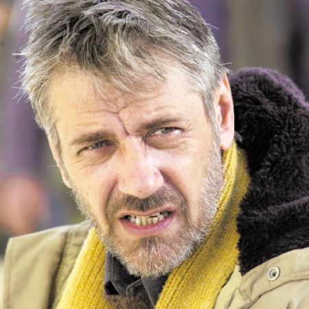 Cel mai cunoscut actor roman si umbrele trecutului