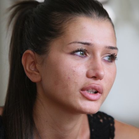 "Prefer sa fiu fata lui tata decat sa urc in politica altfel"