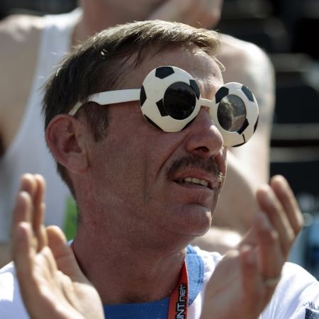 "Cainii" roz au castigat campionatul homosexualior