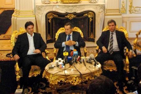 Lacatus s-a asezat pe "locul umilitului"