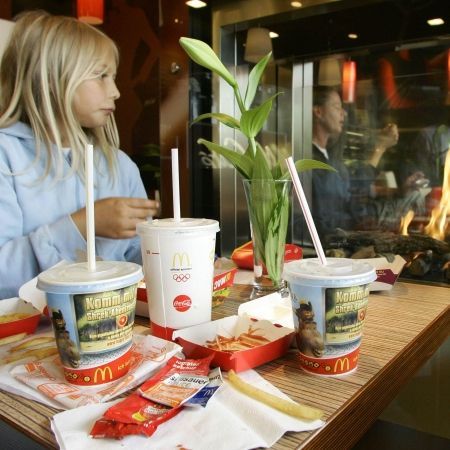 McDonald's ramane fara scaune in Europa