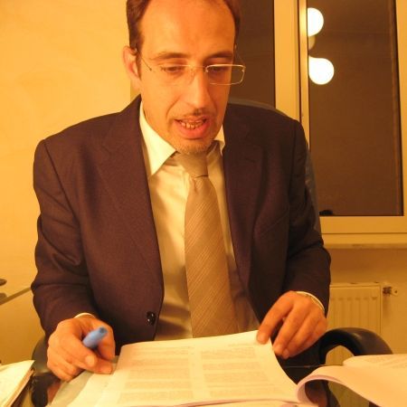 Decretul anti-imigrare a fost emis special pentru romani