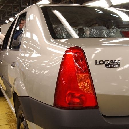Logan, lider in centrul si estul Europei