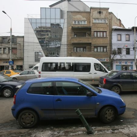 3.000 de euro, prima rată din preţul tăcerii
