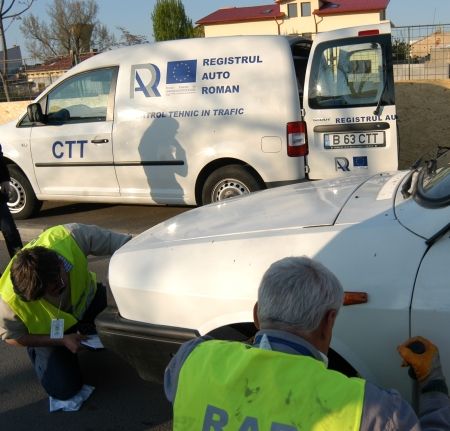 Epurări politice la RAR