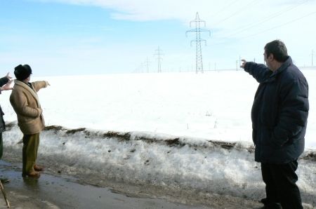 „Neţoiu mi-a luat cu japca terenurile“