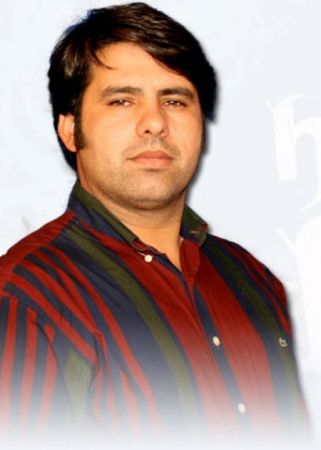 Costel, tenorul zidar, chemat la Conservator