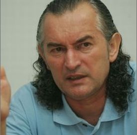 Cozma vrea să intre în politică