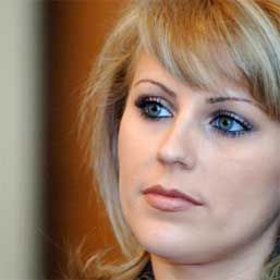 Ioana Tăriceanu şi "mama" lui Harry Potter vor să salveze orfanii din România
