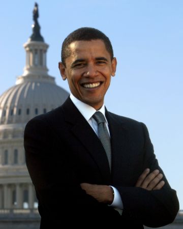 Obama a strâns 32 de milioane de dolari