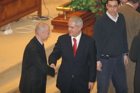 Anchetarea miniştrilor penali, suspendată la nesfârşit
