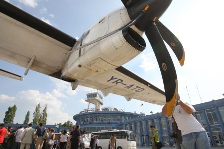 Charterele de plajă ameninţă cursele de linie