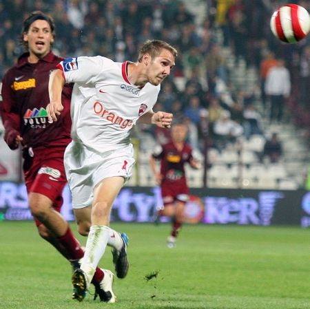 Dinamo - CFR Cluj: cine răceşte mai tare?