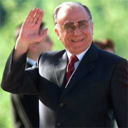 Iliescu: Candidatul PSD la Primăria Capitalei va fi desemnat după Summit-ul NATO