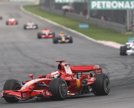 Kimi fuge, nimeni nu-l ajunge