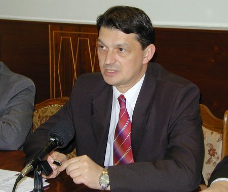 Nou secretar general la guvern
