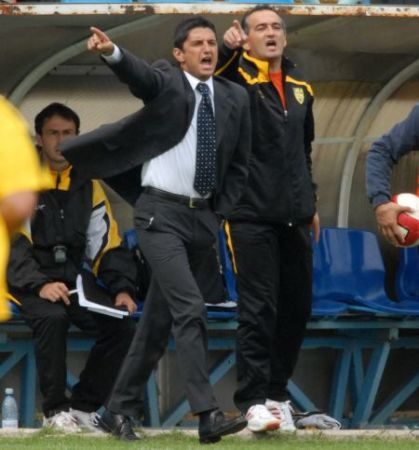 Răzvan Lucescu, domn sau derbedeu?
