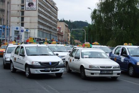 S-a ieftinit taxiul!