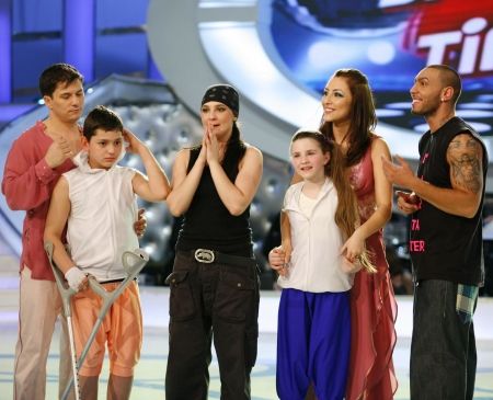 Andra, duel în paşi de vals