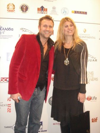 Botezatu, coleg cu Vivia Ferragamo şi Nicky Hilton