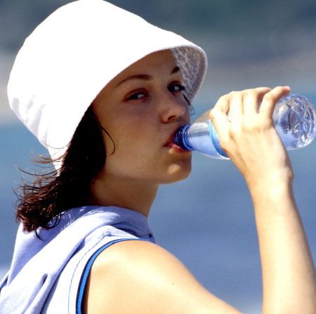 Cinci obiceiuri alimentare care trebuie evitate