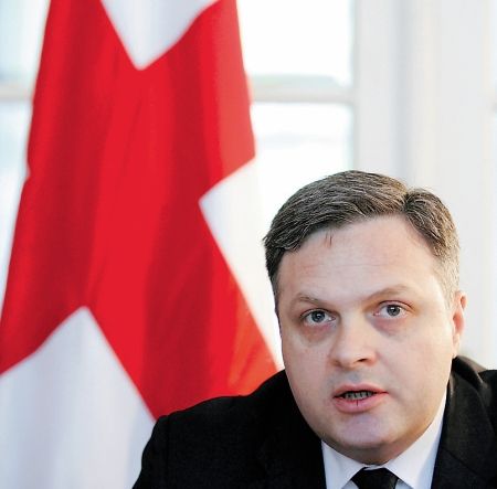 Georgia, luată sub aripă de NATO