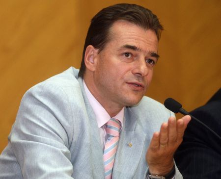 Liberalii şi-au stabilit candidaţii pentru primăriile de sector