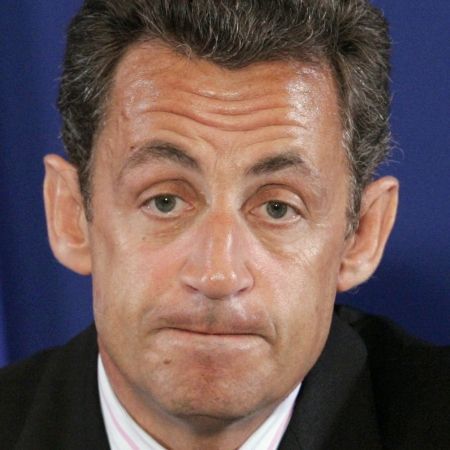 Moţiune de cenzură împotriva "atlantismului" lui Sarkozy