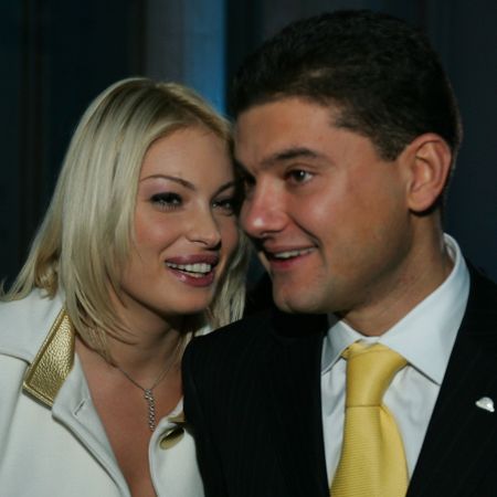 Politicienii - sponsori de partid