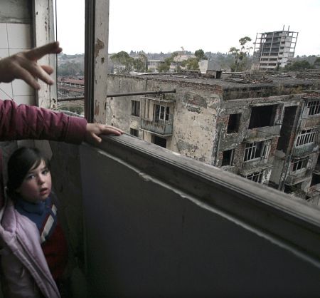 Putin îi dă şah Georgiei cu pionii separatişti