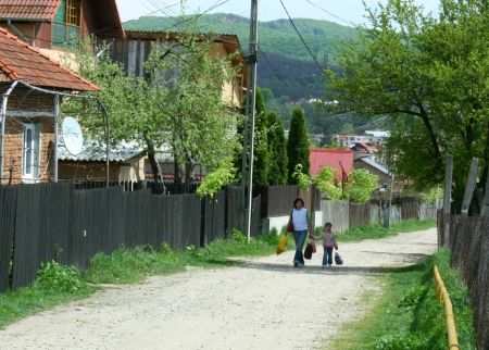 Sângeorz apără casele de rele