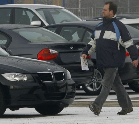 Stabiliţi-vă taxa auto!