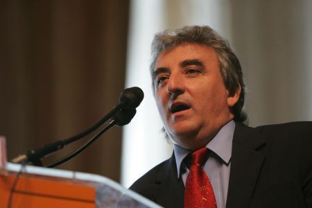 Stelian Duţu, sacrificat pentru Dorel Onaca