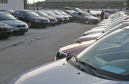 Taxa auto rămâne în grila executivului