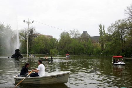 Zi de vară până-n seară