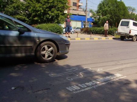 Pietonii „ilegali“, vânaţi de poliţişti