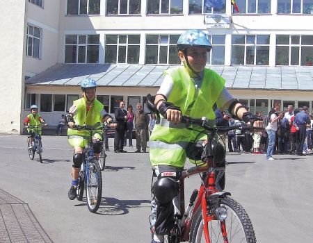 Revoluţie pe două roţi în şcolile Capitalei