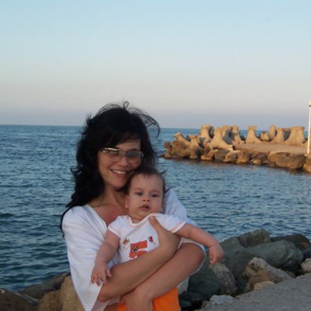Simona Bălănescu, relaxare la mare