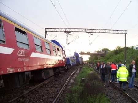 Ucis de poliţie în timp ce fura de pe calea ferată