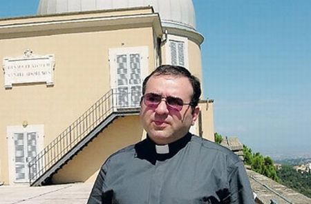 Vaticanul: "Extratereştrii sunt fraţii noştri"