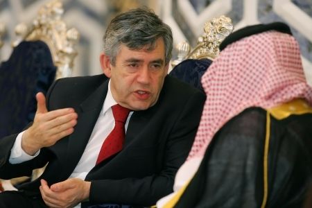OPEC, somată să deschidă robinetele